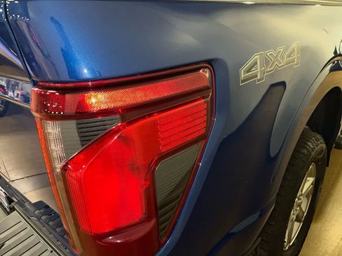 Used 2023 Ford F150 XLT image 12