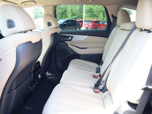 New 2026 Acura MDX SH-AWD image 28