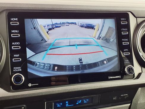 Used 2022 Toyota Tacoma TRD Off-Road w/ Technology Package image 24