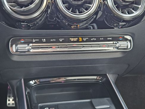 Certified 2022 Mercedes-Benz GLA 45 AMG 4MATIC image 20