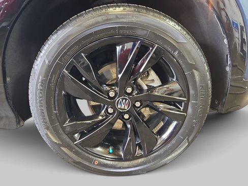 Used 2024 Buick Encore GX Sport Touring w/ Advanced Technology Package AWD/4WD image 37
