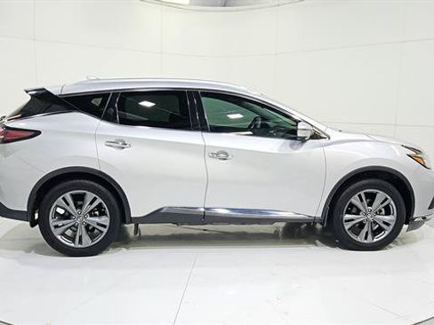 Used 2020 Nissan Murano Platinum w/ Cargo Package FWD image 9
