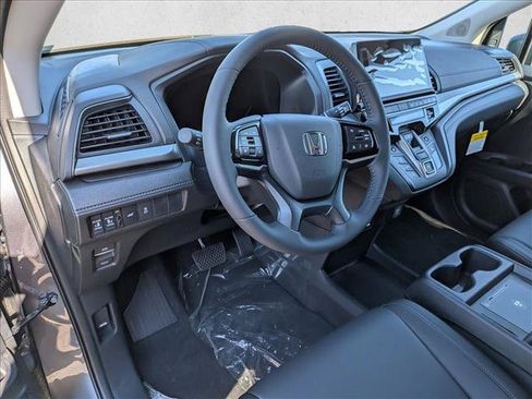 New 2026 Honda Odyssey EX-L image 3