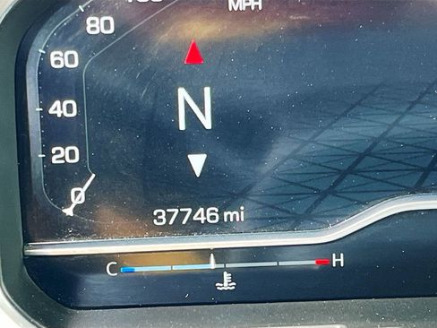 Used 2023 GMC Sierra 1500 AT4 w/ AT4 Preferred Package image 12