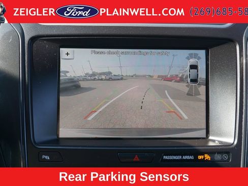 Used 2018 Ford Explorer XLT w/ Equipment Group 202A AWD/4WD image 22