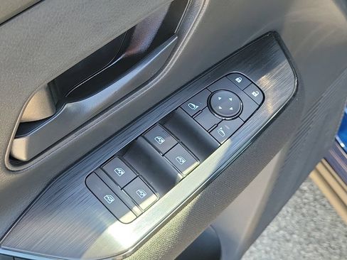 New 2026 Nissan Kicks S FWD image 18