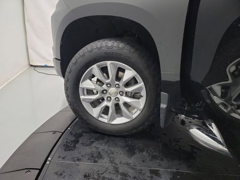 Used 2022 Chevrolet Silverado 1500 Custom image 29