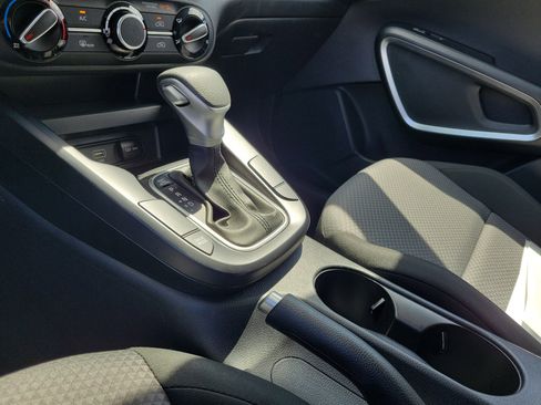 Used 2024 Kia Soul LX w/ Option Group 015 image 29