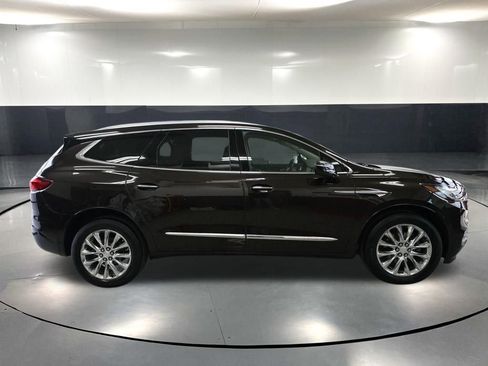 Used 2018 Buick Enclave Premium w/ Experience Buick Package AWD/4WD image 4