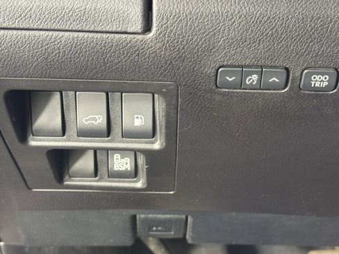 Used 2015 Lexus RX 350 AWD image 9
