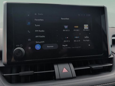 Used 2023 Toyota RAV4 AWD Hybrid image 28