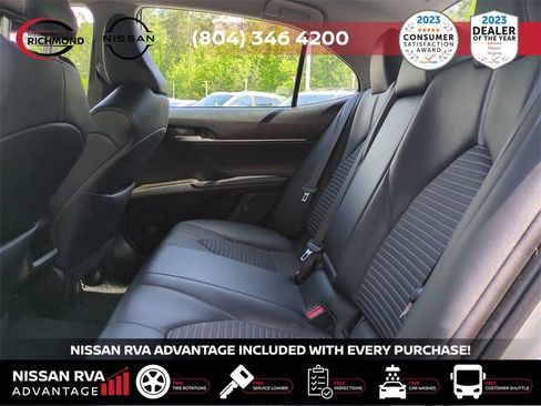 Used 2022 Toyota Camry SE image 14