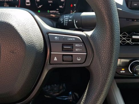 Used 2024 Honda Accord EX image 22