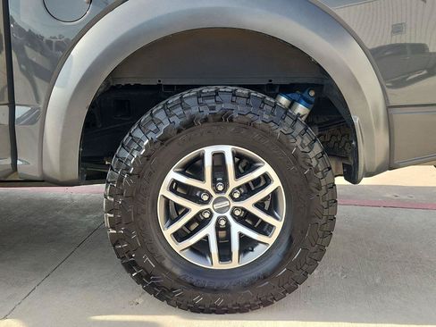Used 2018 Ford F150 Raptor w/ Equipment Group 802A Luxury AWD/4WD image 33