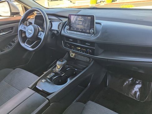 Certified 2023 Nissan Rogue SV image 13