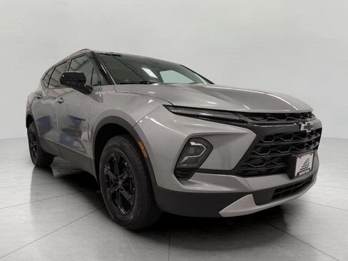 Used 2024 Chevrolet Blazer LT w/ Convenience Package AWD/4WD image 1