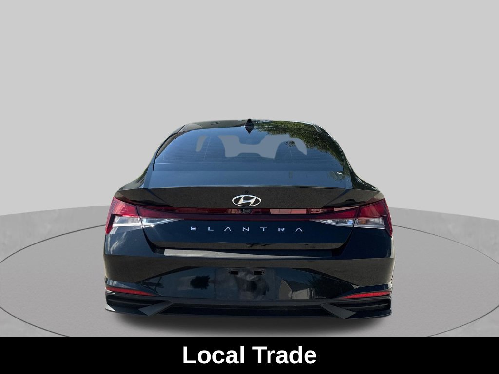 Used 2023 Hyundai Elantra SEL FWD image 4