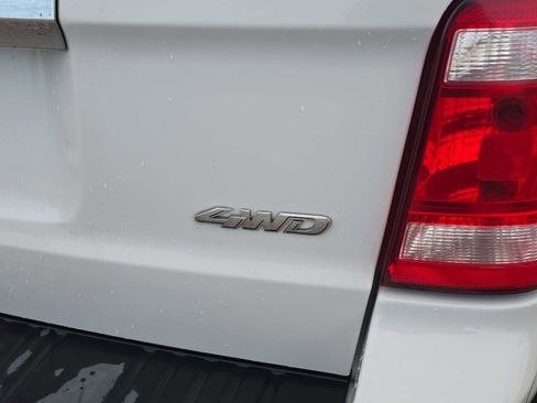 Used 2009 Ford Escape Limited image 21