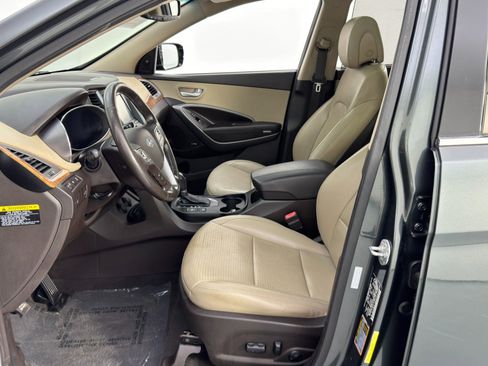 Used 2014 Hyundai Santa Fe w/ Technology Package 05 image 16