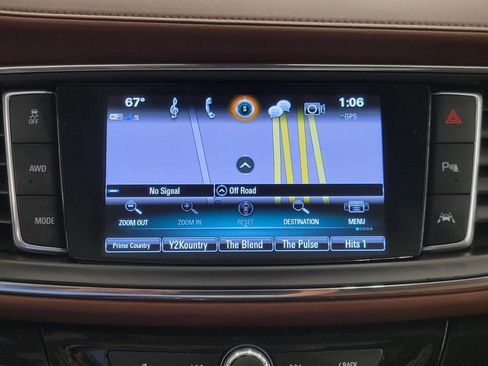 Used 2019 Buick Enclave Avenir w/ Avenir Technology Package AWD/4WD image 36