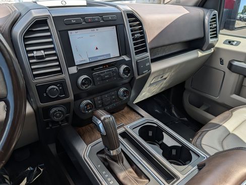Used 2019 Ford F150 Limited w/ Trailer Tow Package RWD image 36
