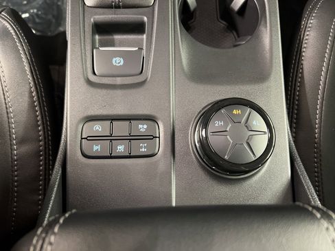 New 2025 Ford Ranger Lariat w/ Convenience Package image 16