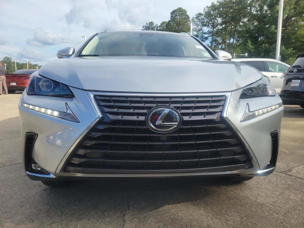 Used 2018 Lexus NX 300 FWD w/ Accessory Package 2 image 4