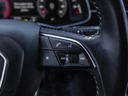 Used 2019 Audi Q8 Prestige image 15
