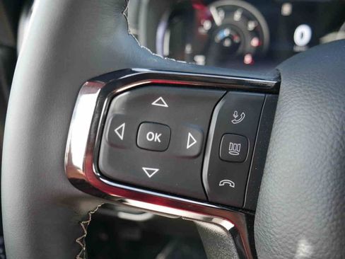 New 2025 RAM 3500 Limited AWD/4WD image 46