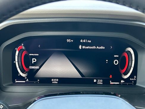 Certified 2025 Nissan Rogue SL FWD image 25