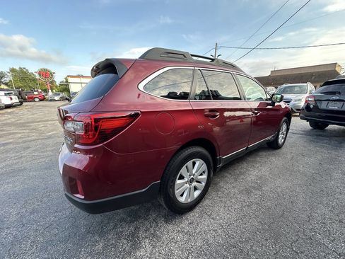 Used 2016 Subaru Outback 2.5i Premium image 22