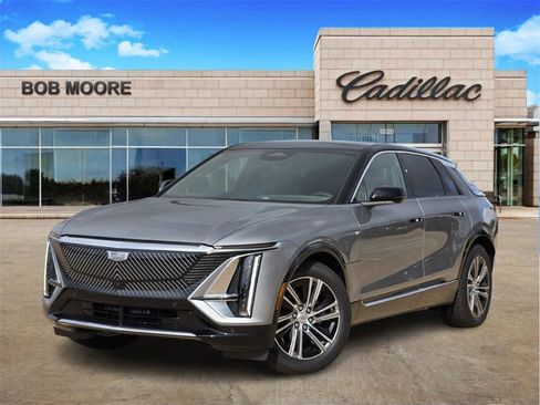 New 2025 Cadillac Lyriq Luxury image 1
