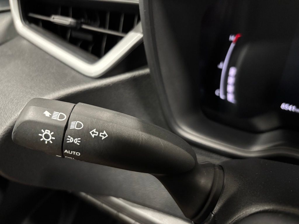Used 2026 Toyota Corolla LE FWD image 20