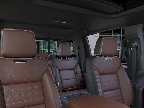 New 2026 GMC Sierra 1500 Denali Ultimate w/ LPO, Black Badging Package image 24