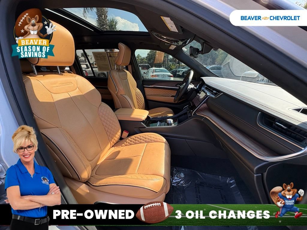 Used 2023 Jeep Grand Cherokee Summit RWD image 28