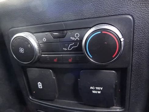 Used 2022 Ford Explorer Limited w/ Equipment Group 301A image 24