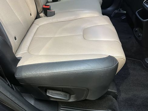 Used 2020 Hyundai Santa Fe SEL FWD image 18