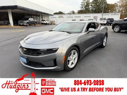 Certified 2022 Chevrolet Camaro LT image 1