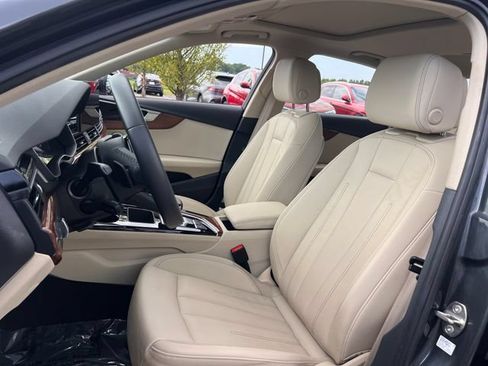 Used 2022 Audi A4 2.0T Premium AWD/4WD image 10