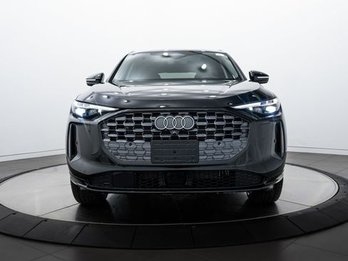 New 2025 Audi Q5 Premium Plus image 22