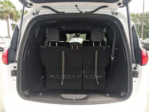 New 2026 Chrysler Voyager LX FWD image 32