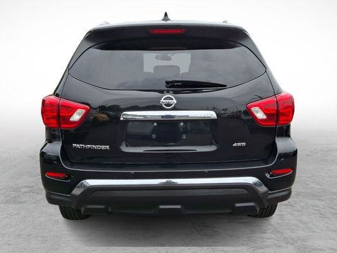 Used 2019 Nissan Pathfinder S AWD/4WD image 5