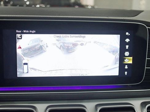 Used 2021 Mercedes-Benz GLS 580 GLS 580 image 20