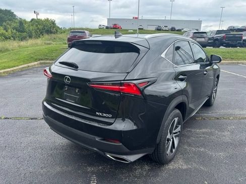 Used 2019 Lexus NX 300 FWD image 3