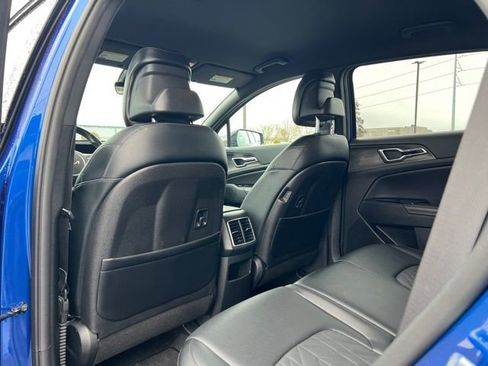 Certified 2023 Kia Sportage X-Line image 9