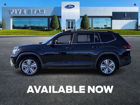 Used 2020 Volkswagen Atlas SE w/ Panoramic Sunroof Package image 4