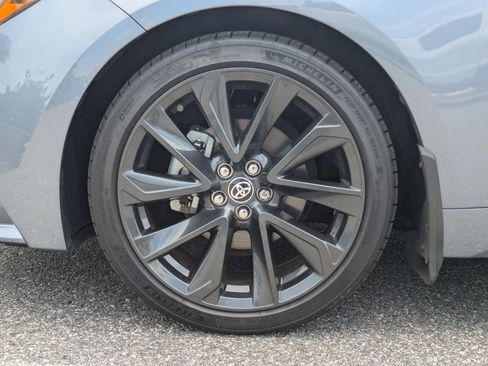 Used 2025 Toyota Corolla LE FWD image 11