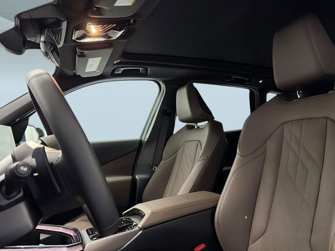 Used 2025 BMW X3 xDrive30i w/ Convenience Package image 21