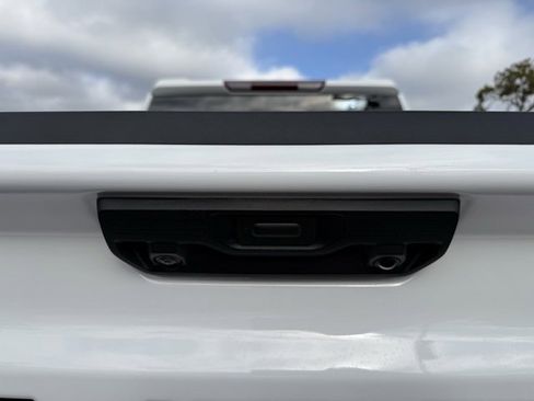 Used 2024 Chevrolet Silverado 1500 Custom Trail Boss w/ Dark Appearance Package image 20