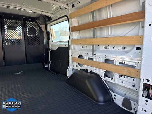 Used 2024 Ford Transit 250 Low Roof w/ Exterior Upgrade Package image 18